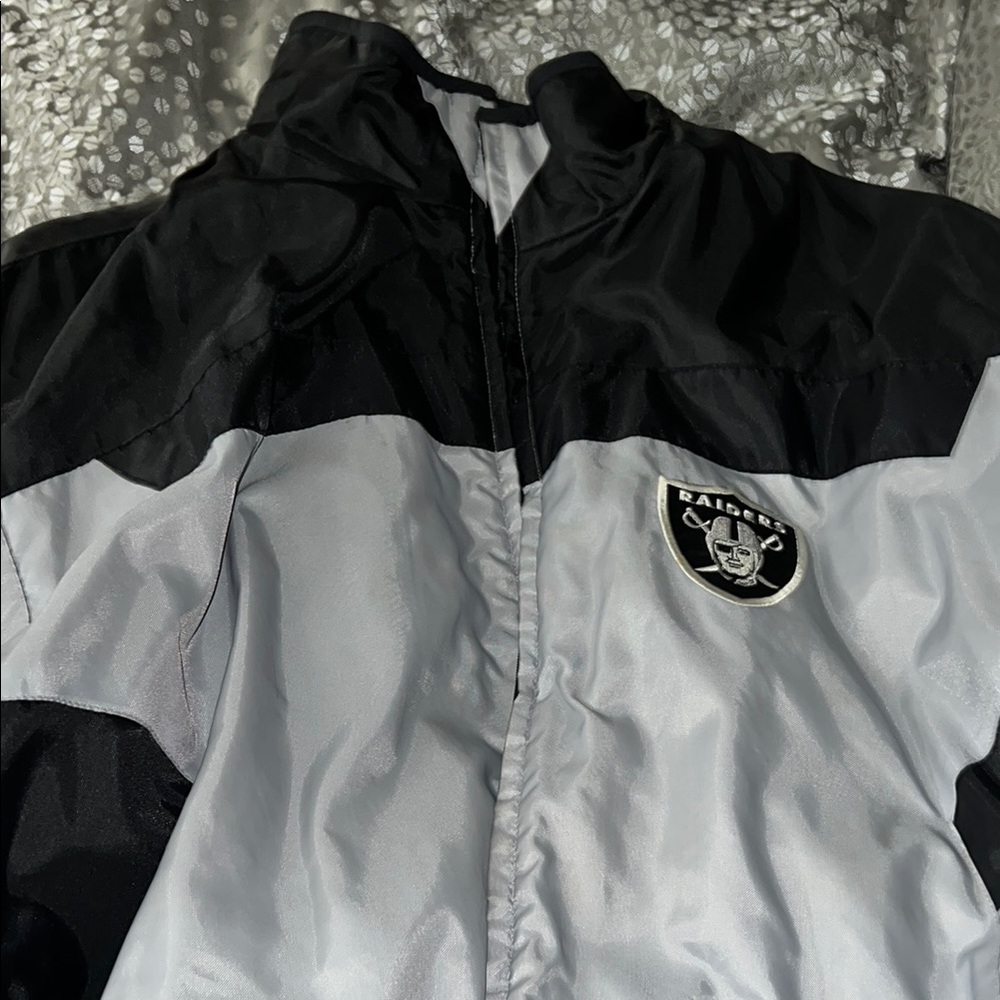 Reversible Raiders Black and Gray Windbreaker Jacket Fleece and nylon material